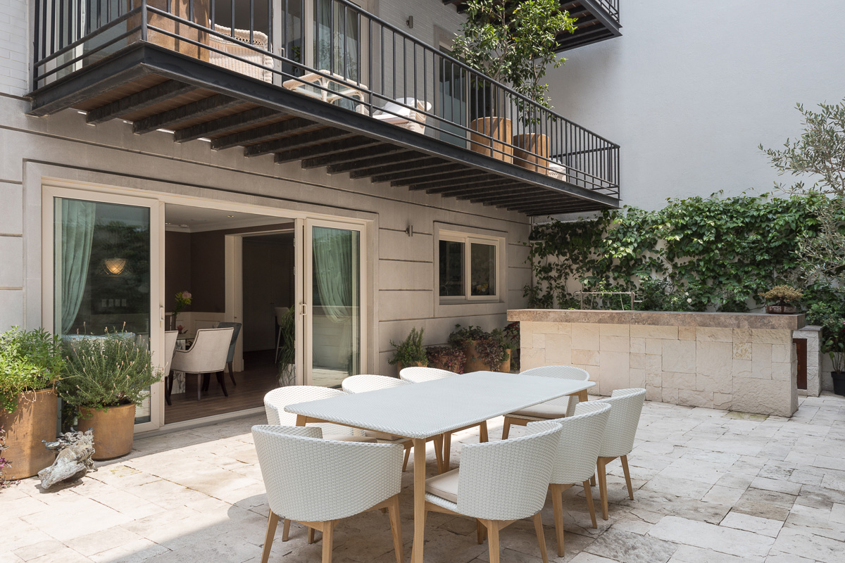 Maad - Anatole Francia